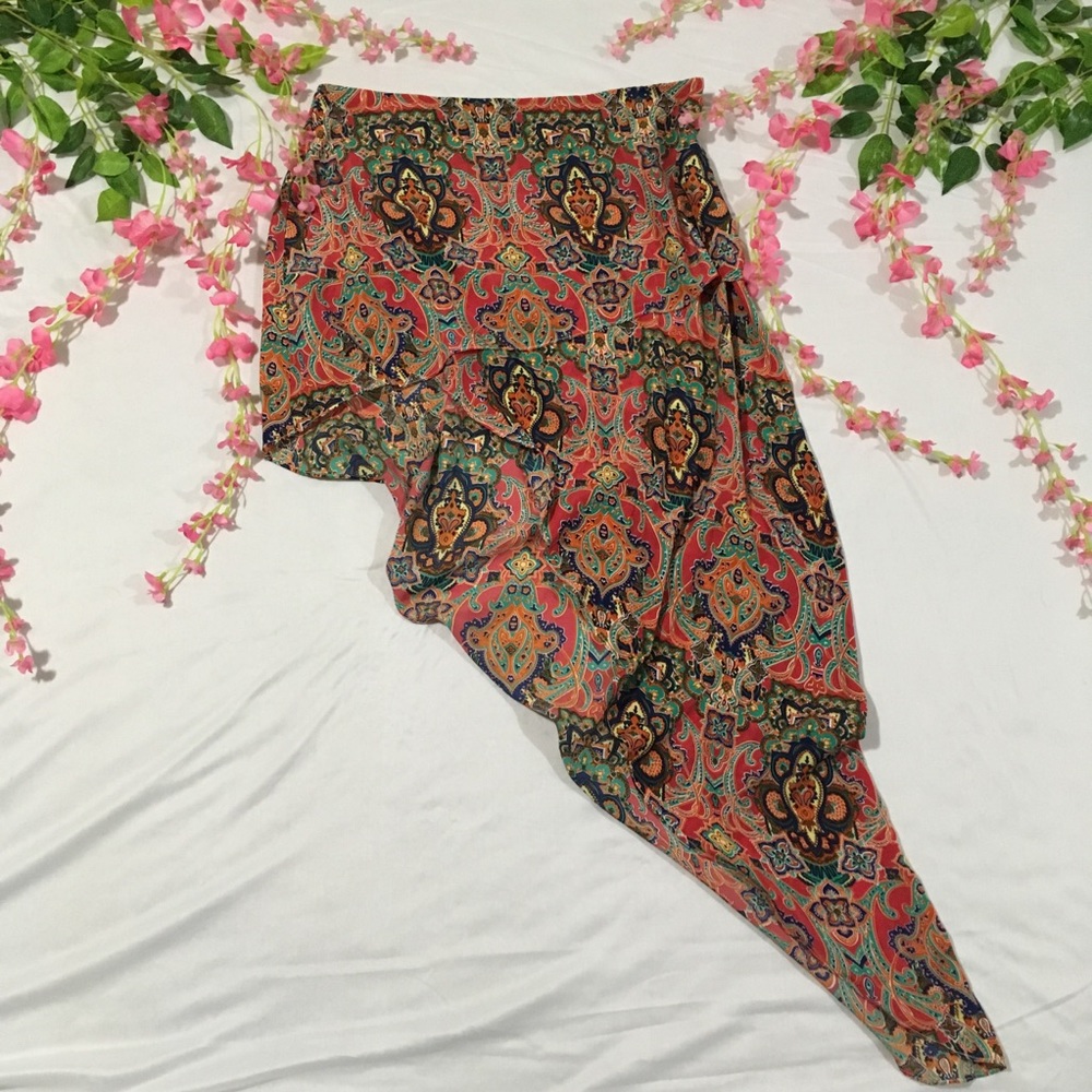 ‼️Final Price‼️Asymmetrical Skirt